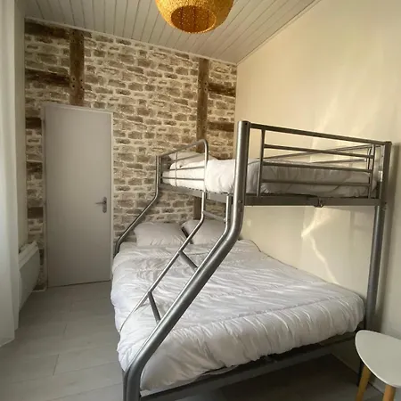 House With Terraceparking 300m From The