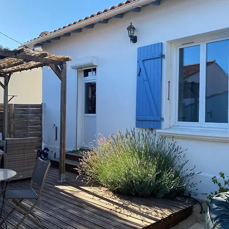 Σπίτι διακοπών House With Terraceparking 300m From The *
